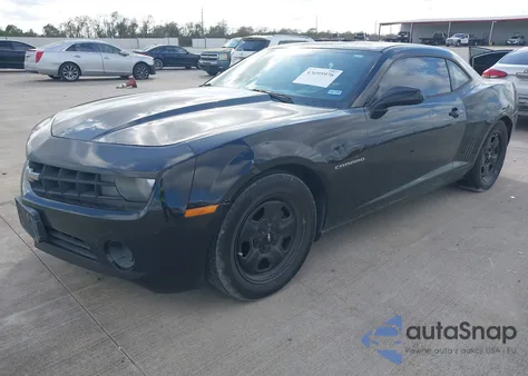 2012 Chevrolet Camaro 1Ls z USA, uszkodzony, nr VIN 2G1FE1E36C9198011